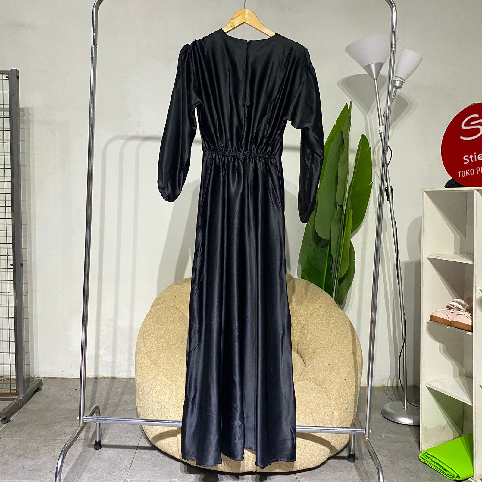 Amara dress Wanita