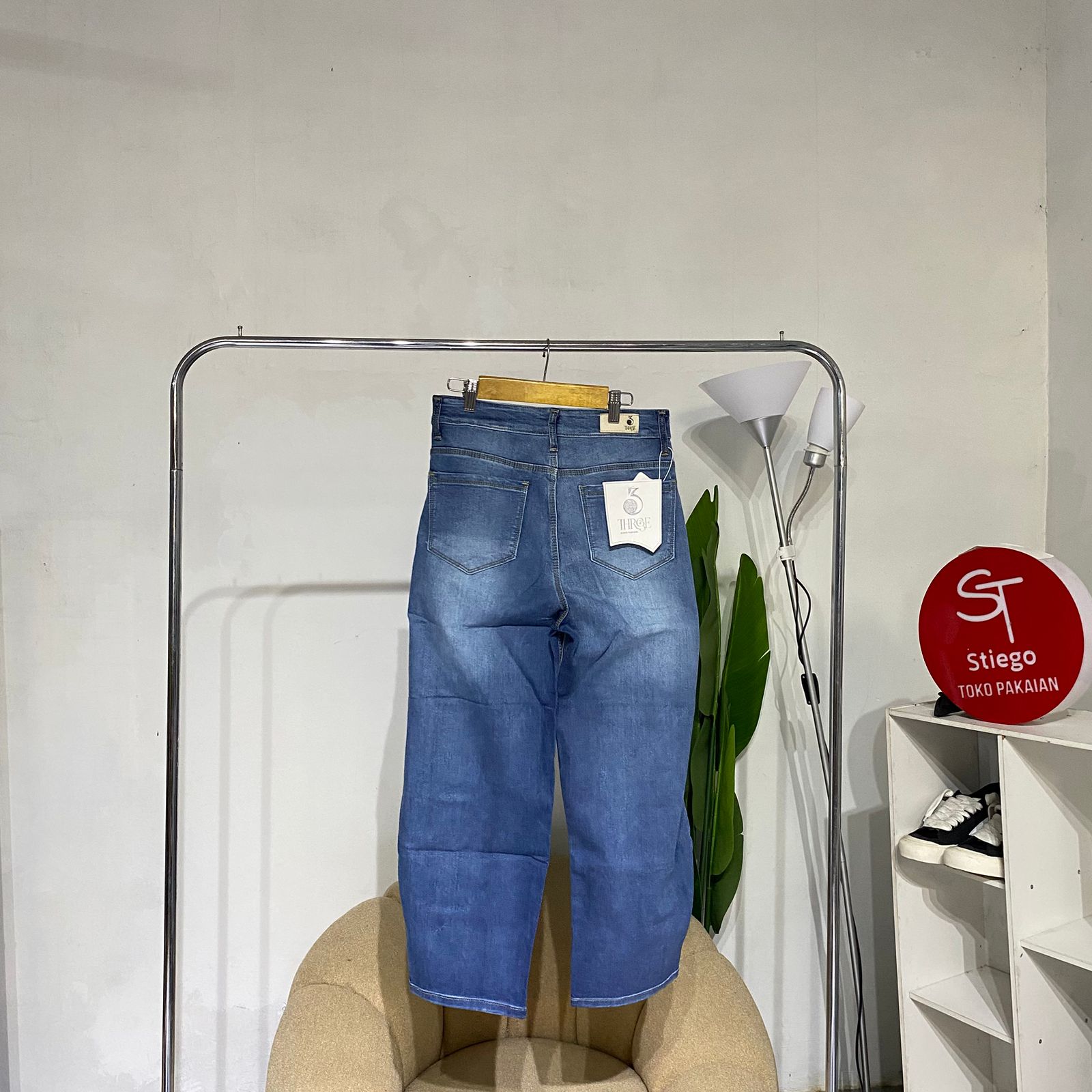 celana jeans barrel wanita 02