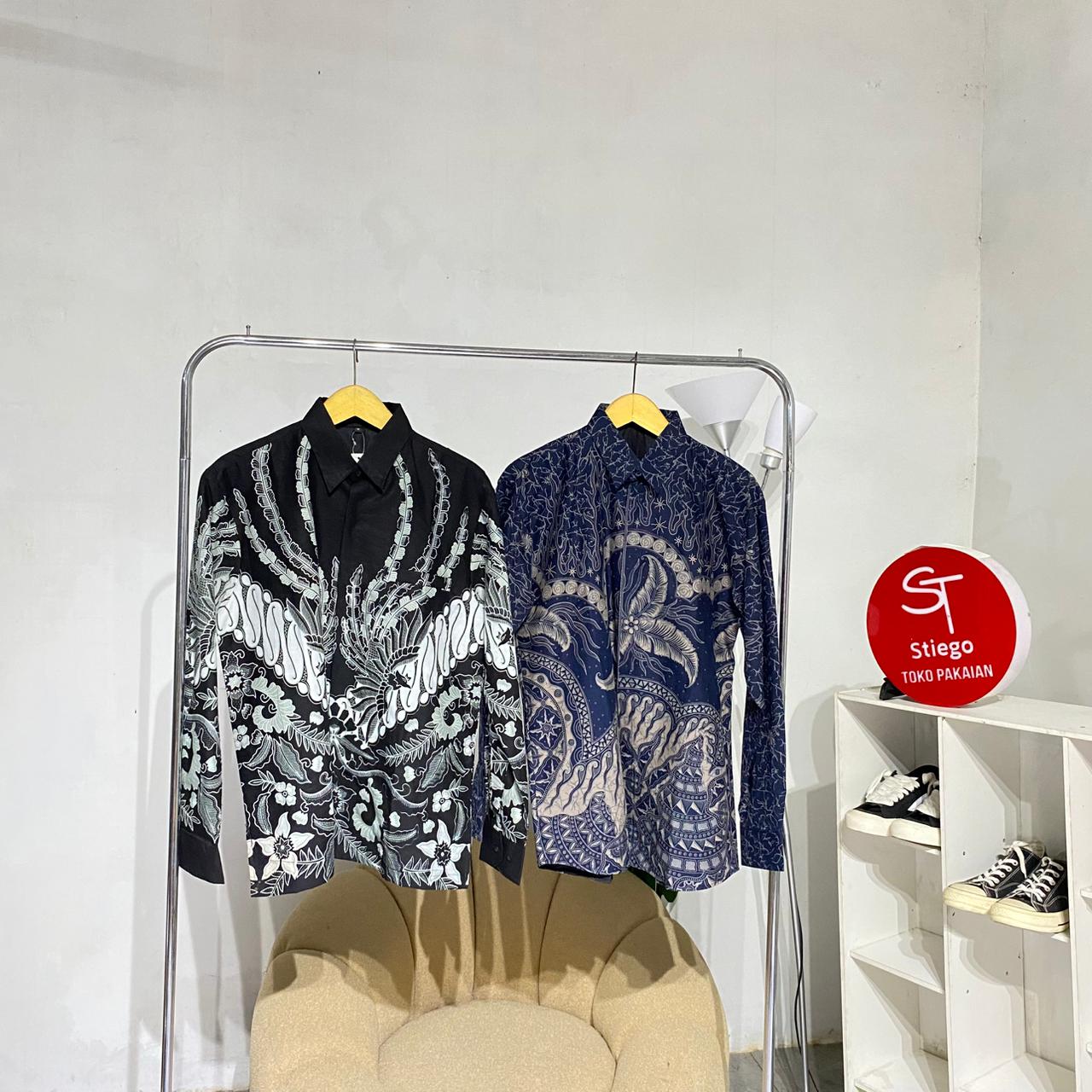 Kemeja batik lengan panjang pria  Non brand