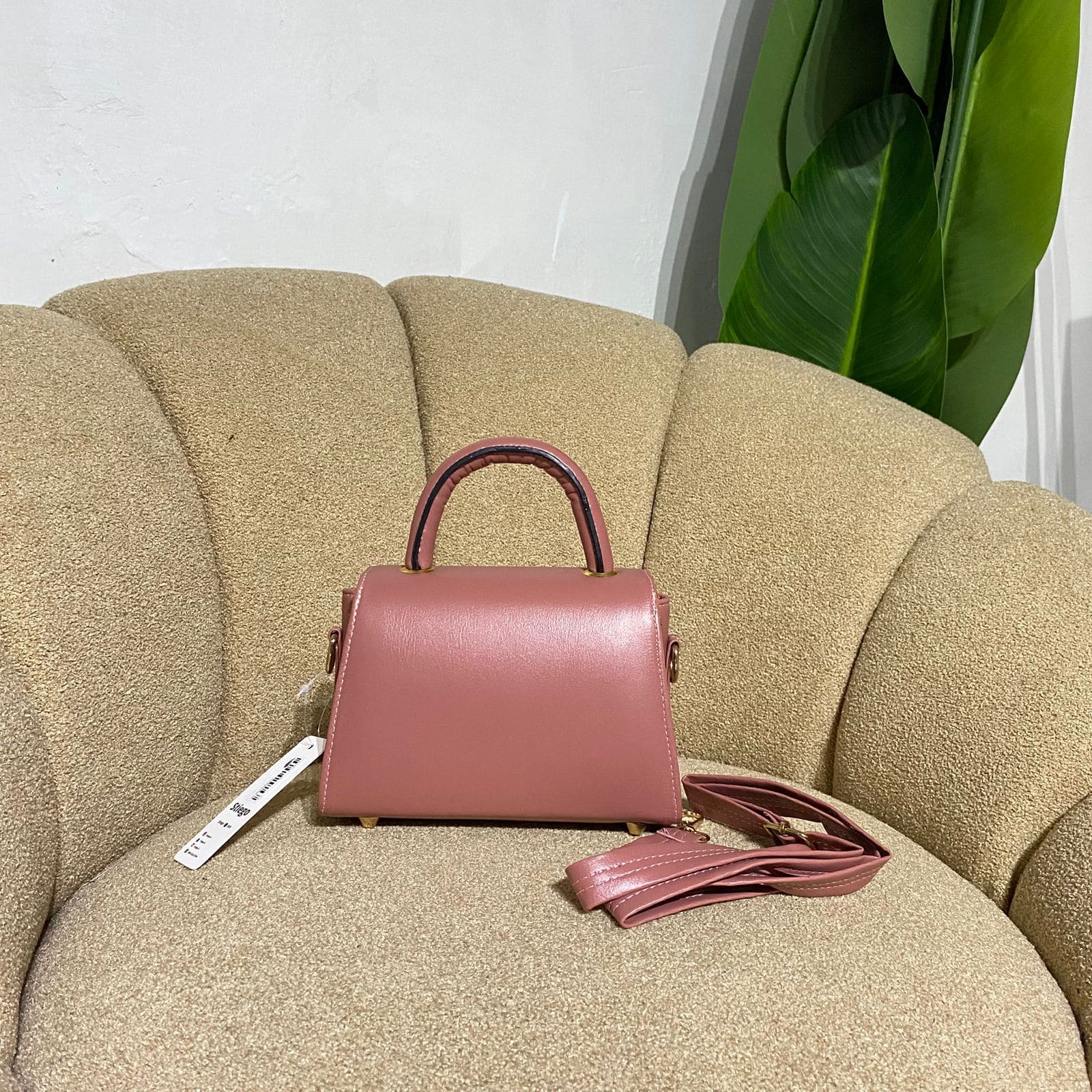 Tas slempang wanita motif Dini