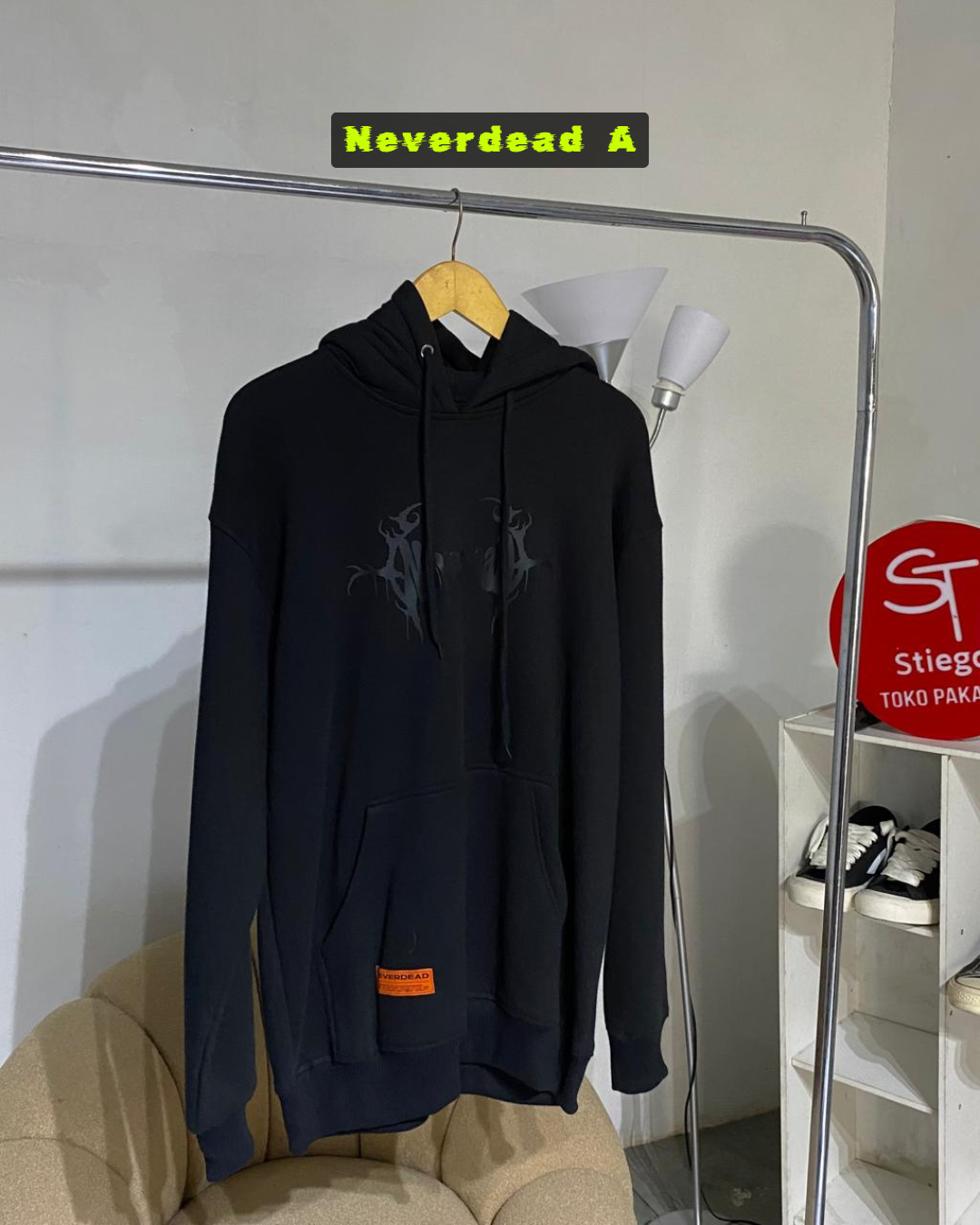 Sweater hoodie pria never dead