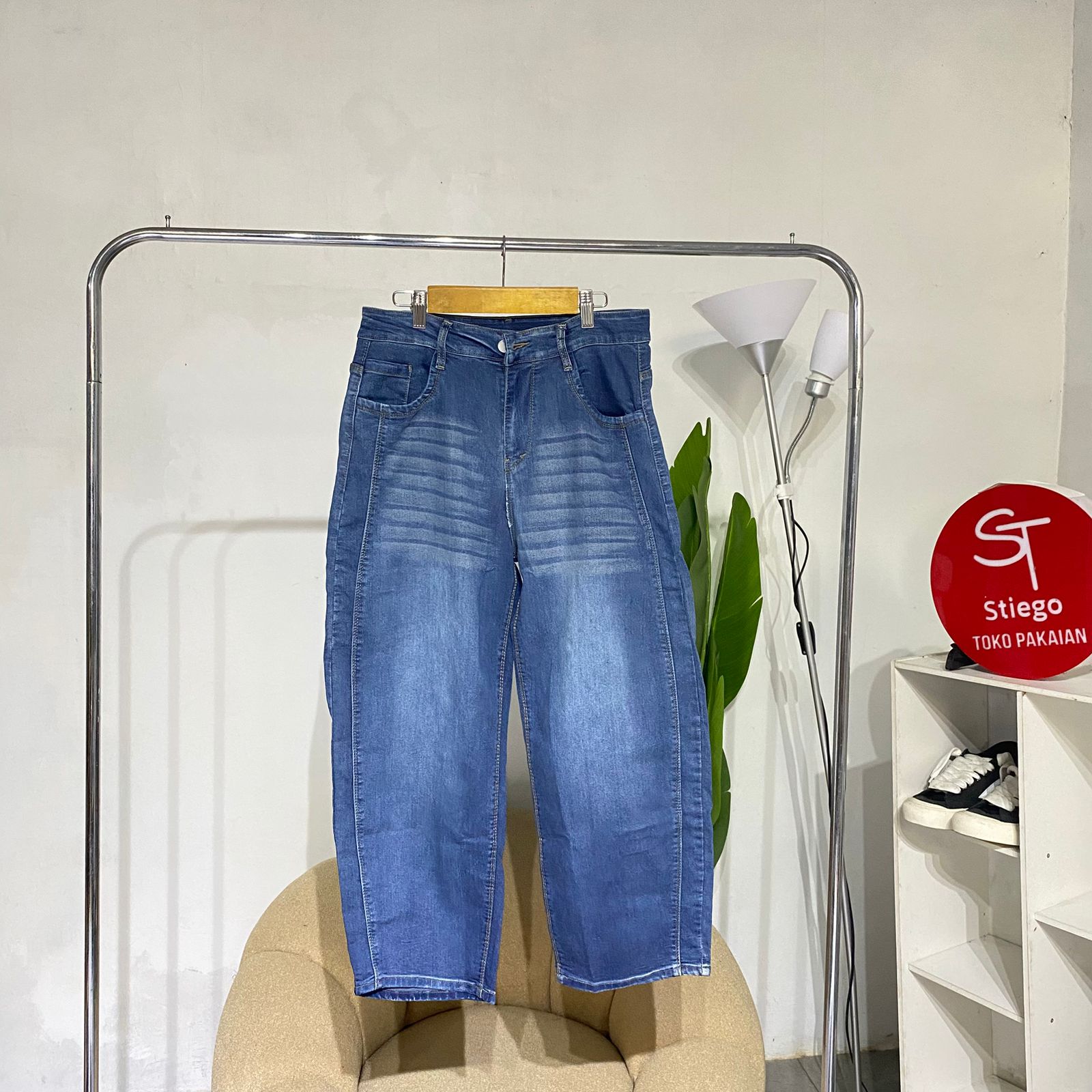 celana jeans barrel wanita 01