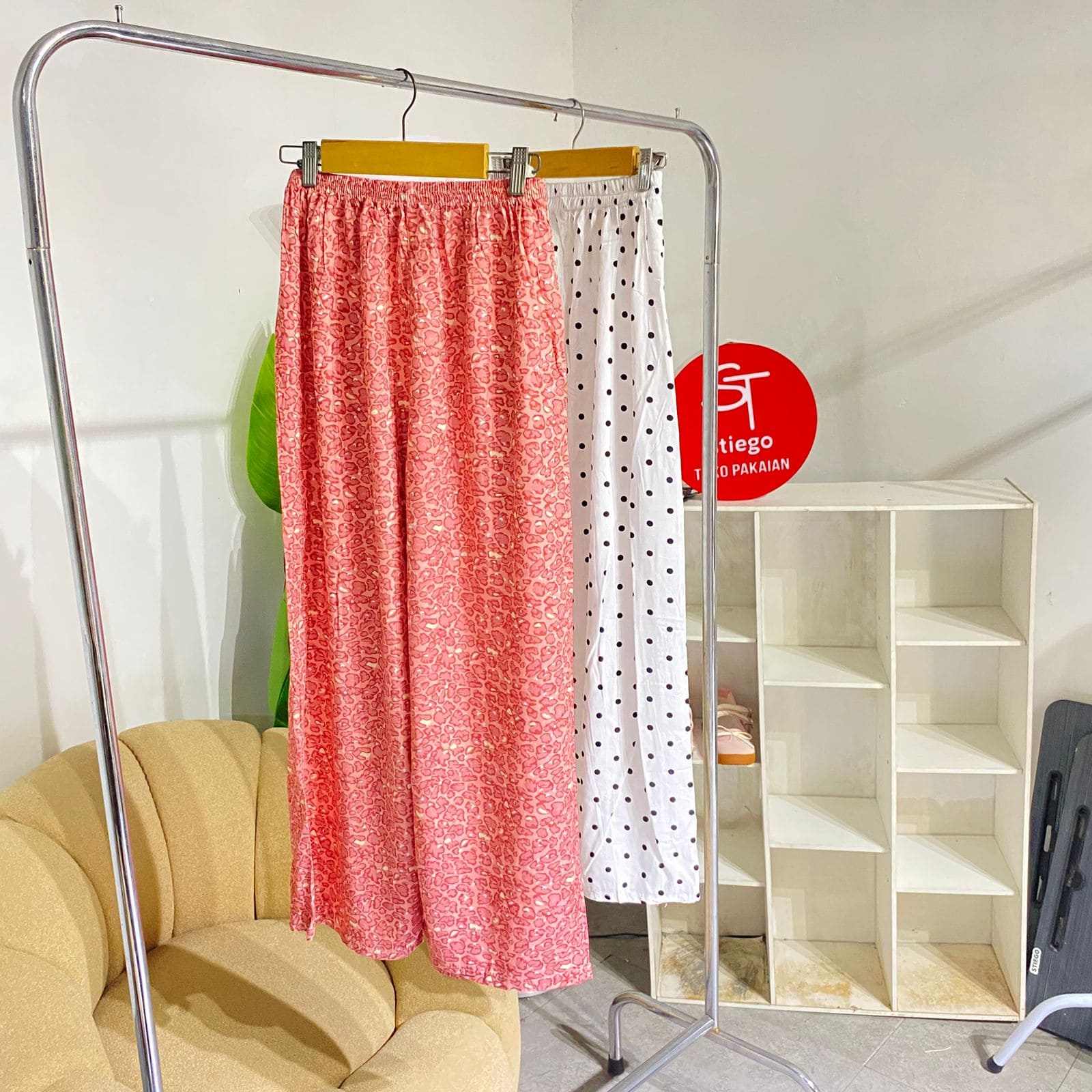 Celana wanita kulot rayon