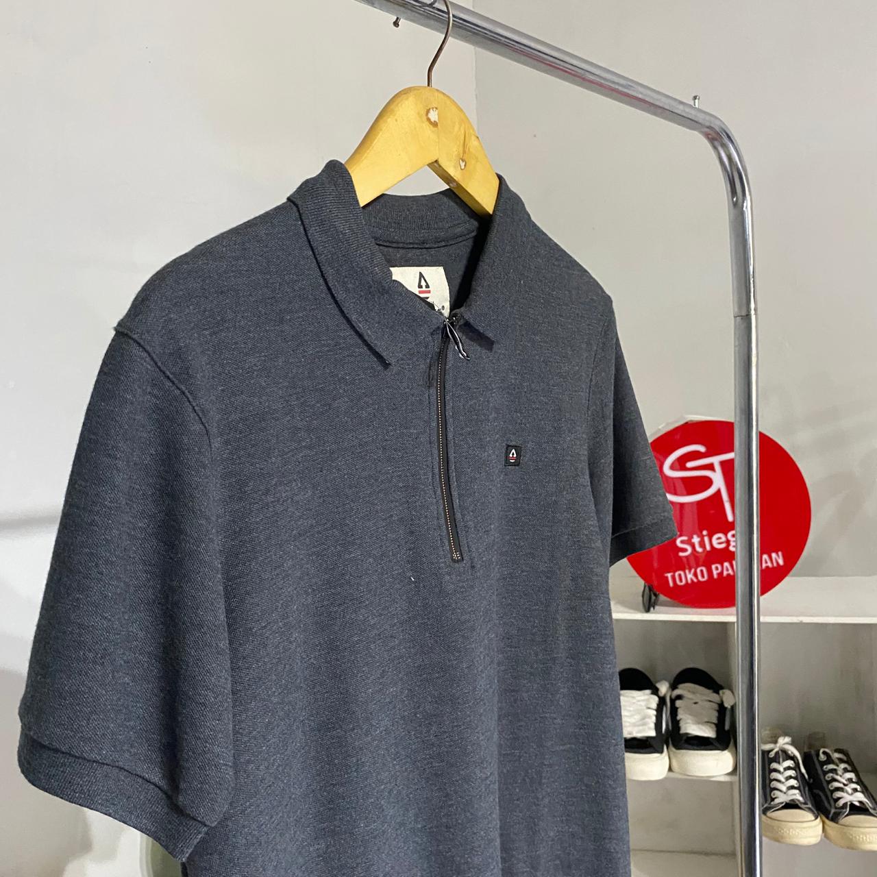 Atasan kaos polo rismawear resleting pria lengan pendek