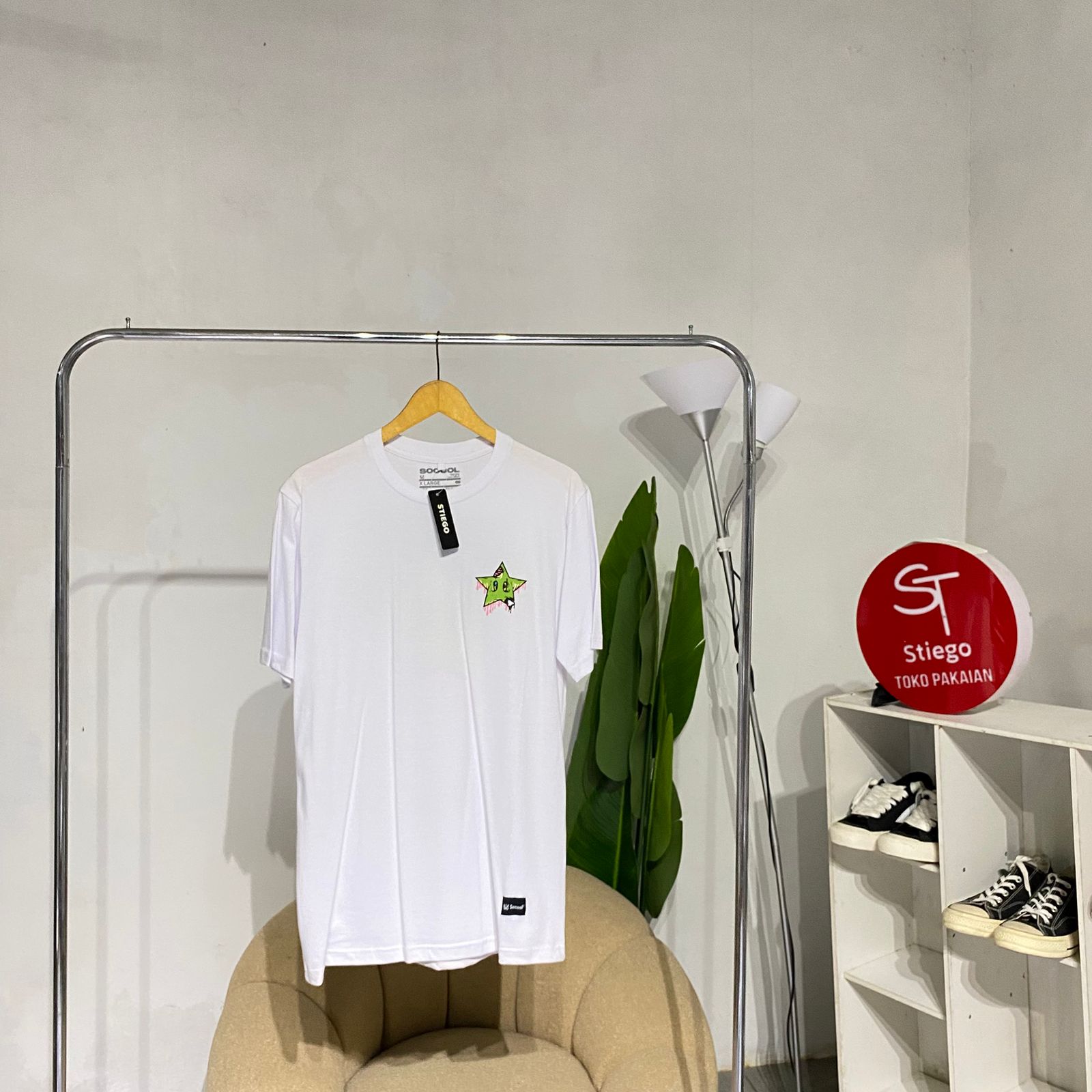 Atasan kaos seoccol pria lengan pendek