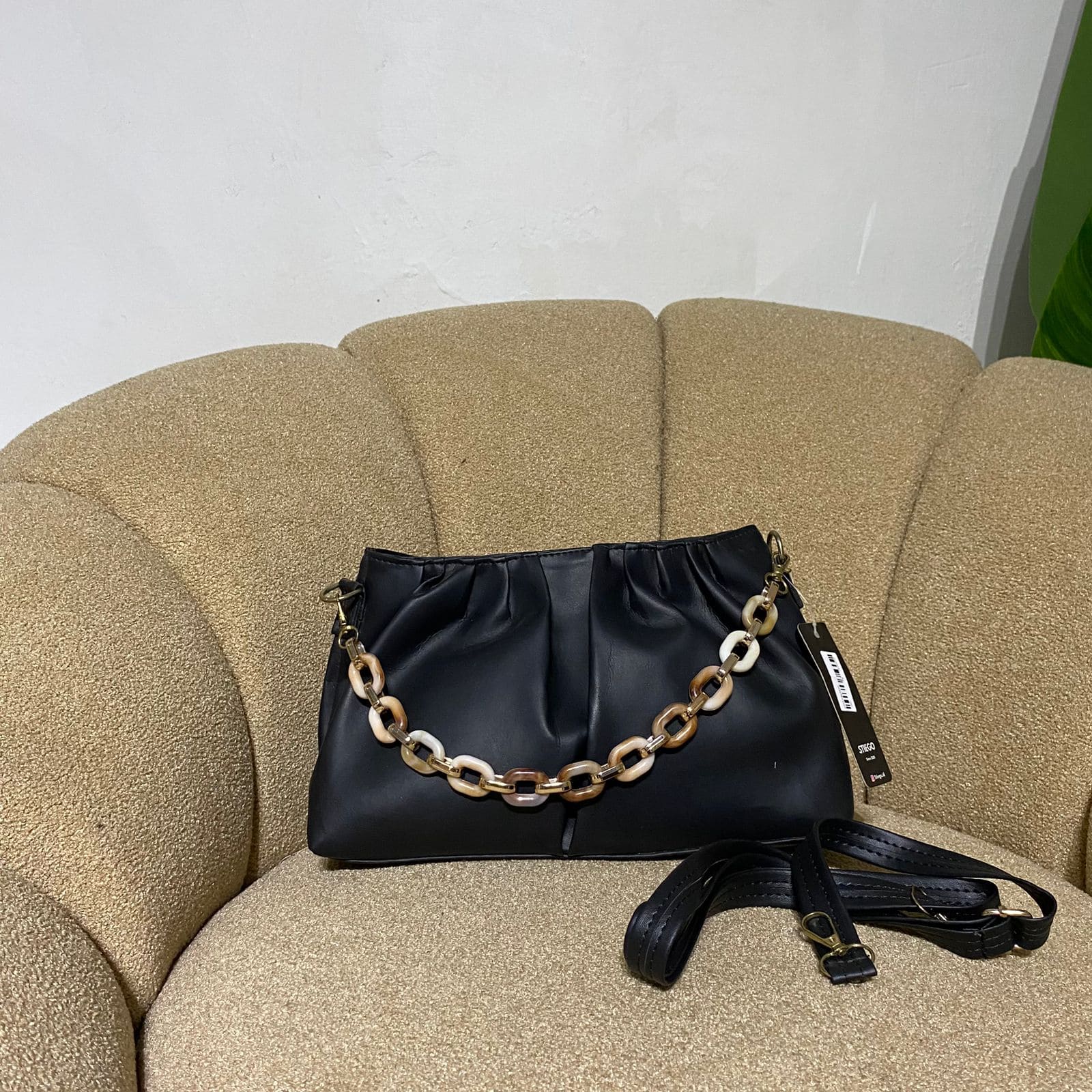 Tas slempang wanita motif polos